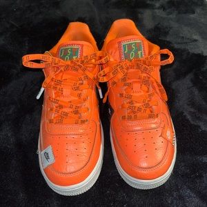 Nike Air Force 1 orange